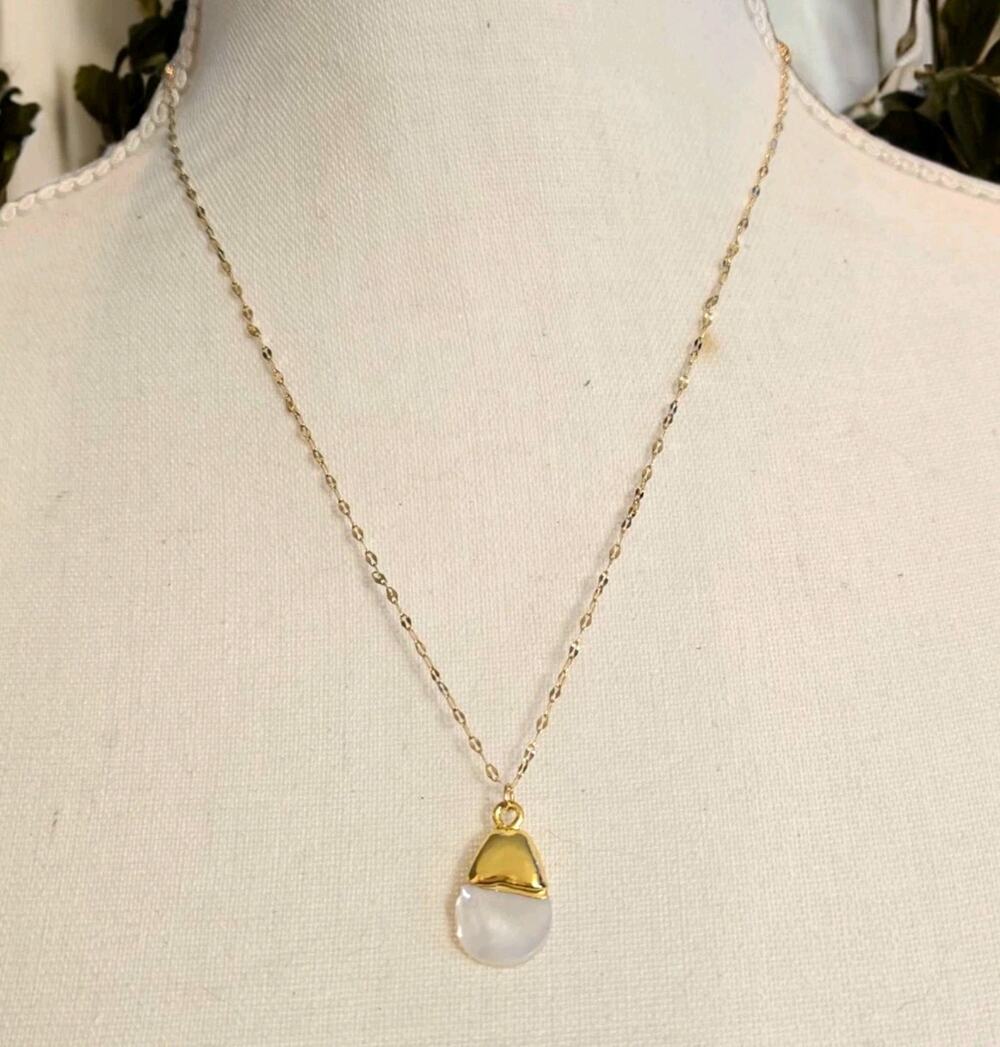 Necklace Teardrop Minimalist White Acrylic Delicate Gold Tone Chain 18" SKU 2240